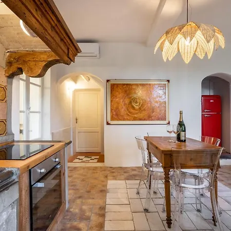 Isola Del Pittore Casa Indipendente In Storica *